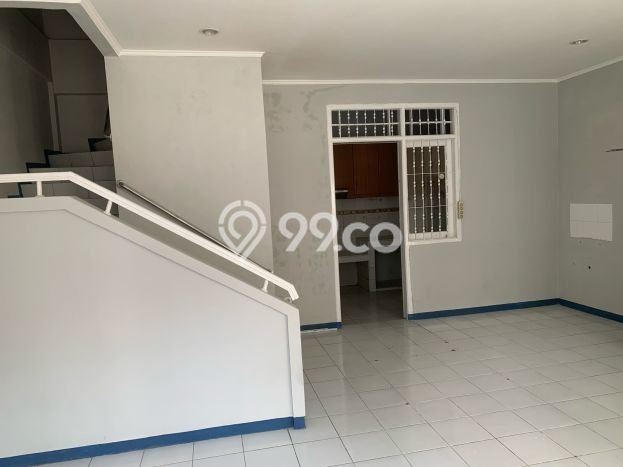 NEW LISTING! Rumah Strategis di Cengkareng Barat, LT 75m² LB 100m² NEW LISTING! Rumah Strategis di Cengkareng Barat, LT 75m² LB 100m²
