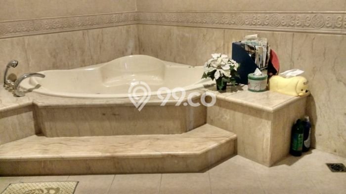 Hunian Elit LB 350m2 Siap Huni Desain Elegan di Pegadungan, Jakarta Barat Hunian Elit LB 350m2 Siap Huni Desain Elegan di Pegadungan, Jakarta Barat
