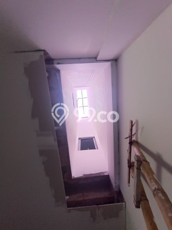 Rumah Elit Modern Tanpa Renovasi di Kalideres Jakarta Barat Rumah Elit Modern Tanpa Renovasi di Kalideres Jakarta Barat