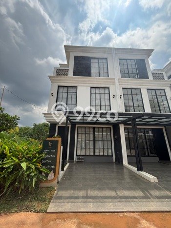 Rumah Luas Asri 2 KT Siap Huni di Meruya Jakarta Barat Rumah Luas Asri 2 KT Siap Huni di Meruya Jakarta Barat