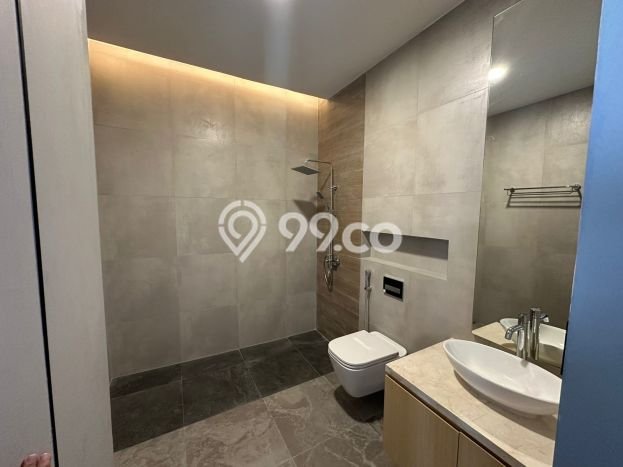 Rumah Elit Modern Tanpa Renovasi di Bojong Indah Jakarta Barat Rumah Elit Modern Tanpa Renovasi di Bojong Indah Jakarta Barat