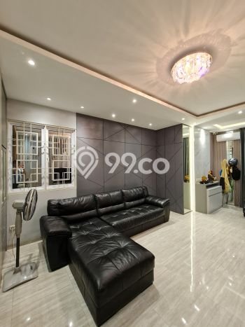 Rumah Luxury Modern Siap Huni di Pegadungan Jakarta Barat Rumah Luxury Modern Siap Huni di Pegadungan Jakarta Barat