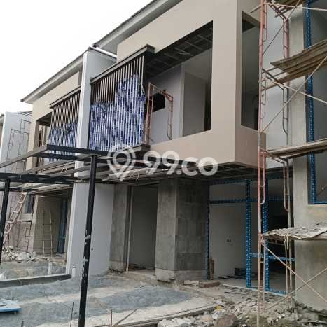 Rumah Elit Modern Tanpa Renovasi di Teluk Naga Tangerang Rumah Elit Modern Tanpa Renovasi di Teluk Naga Tangerang
