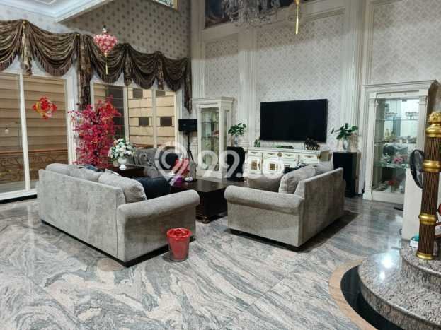 For Sale! Premium House LT 300m2 Desain Elegan di Cengkareng Barat For Sale! Premium House LT 300m2 Desain Elegan di Cengkareng Barat
