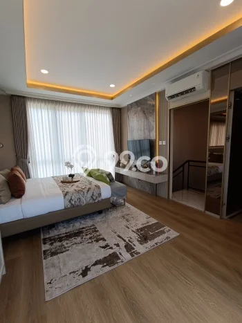 Jual Rumah Eksklusif 4 KT di Pegadungan, Jakarta Barat Jual Rumah Eksklusif 4 KT di Pegadungan, Jakarta Barat