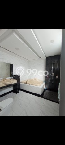 Rumah Elit LB 210m2 Siap Huni Desain Elegan di Cengkareng Barat, Jakarta Barat Rumah Elit LB 210m2 Siap Huni Desain Elegan di Cengkareng Barat, Jakarta Barat