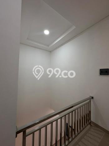 Jual Rumah Mewah Elegan Dengan View Eksklusif di Cengkareng Barat, Jakarta Barat Jual Rumah Mewah Elegan Dengan View Eksklusif di Cengkareng Barat, Jakarta Barat