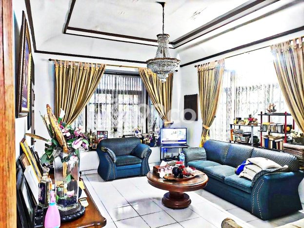Rumah Elit Modern Tanpa Renovasi di Cipete Jakarta Selatan Rumah Elit Modern Tanpa Renovasi di Cipete Jakarta Selatan