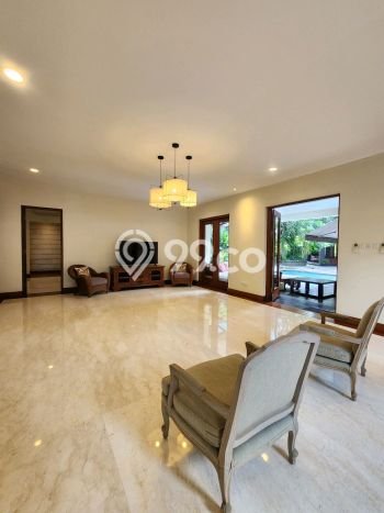 Hunian Minimalis dengan LT 1925m2 & LB 850m2 Disewakan di Cipete Hunian Minimalis dengan LT 1925m2 & LB 850m2 Disewakan di Cipete