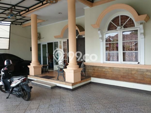 Rumah Minimalis LT 230m² Terawat di Kompleks Cluster BSD City, Tangerang Rumah Minimalis LT 230m² Terawat di Kompleks Cluster BSD City, Tangerang