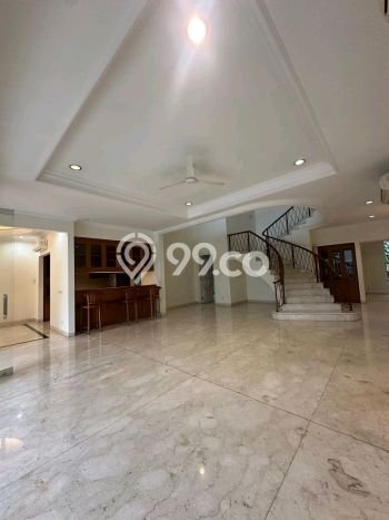 Hunian Bagus Disewakan di Pondok Indah, Jakarta Selatan LT 550m2, LB 600m2 Hunian Bagus Disewakan di Pondok Indah, Jakarta Selatan LT 550m2, LB 600m2