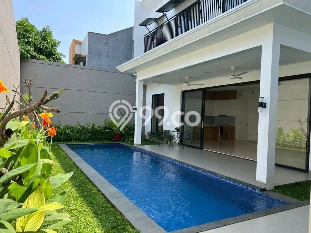Hunian Mewah Siap Huni LT 375m2 di Cilandak, Jakarta Selatan Hunian Mewah Siap Huni LT 375m2 di Cilandak, Jakarta Selatan