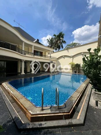Jual Rumah Mewah Megah Dengan View Eksklusif di Pondok Indah, Jakarta Selatan Jual Rumah Mewah Megah Dengan View Eksklusif di Pondok Indah, Jakarta Selatan