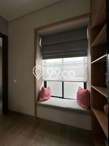 For Sale Rumah 3 Kamar Lokasi Ideal Bagus dan Strategis di BSD For Sale Rumah 3 Kamar Lokasi Ideal Bagus dan Strategis di BSD