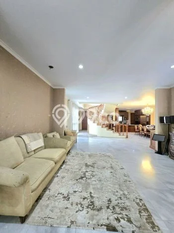 Hunian Ideal dengan LT 804m2 & LB 600m2 Dikontrakkan di Pondok Indah Hunian Ideal dengan LT 804m2 & LB 600m2 Dikontrakkan di Pondok Indah