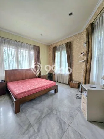 Hunian Ideal dengan LT 804m2 & LB 600m2 Dikontrakkan di Pondok Indah Hunian Ideal dengan LT 804m2 & LB 600m2 Dikontrakkan di Pondok Indah