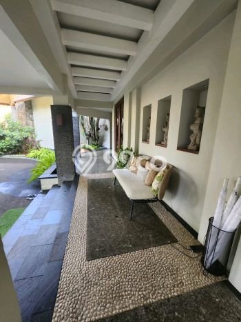 Hunian Minimalis dengan LT 1925m2 & LB 850m2 Disewakan di Cipete Hunian Minimalis dengan LT 1925m2 & LB 850m2 Disewakan di Cipete