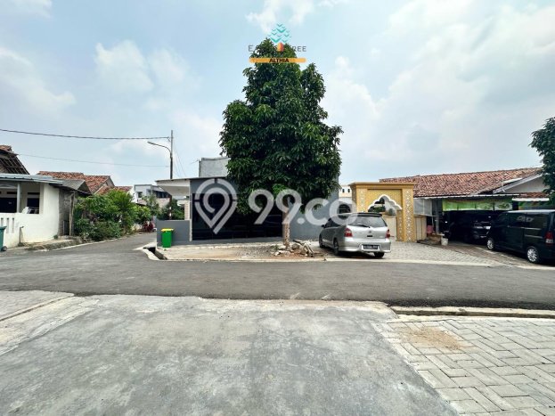 For Sale Hunian Rumah Terawat 2 Kamar di BSD City, Tangerang For Sale Hunian Rumah Terawat 2 Kamar di BSD City, Tangerang