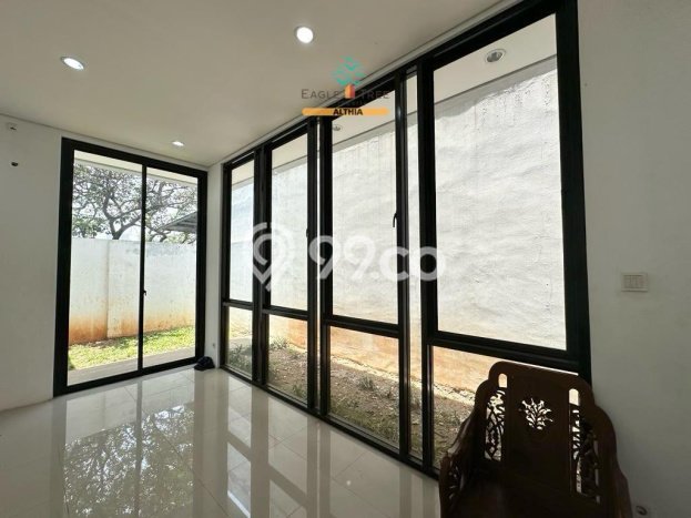 Ready to Use! Luxury House LT 170m2 Desain Modern di Veteran Ready to Use! Luxury House LT 170m2 Desain Modern di Veteran