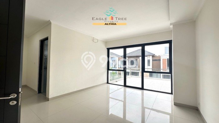 Rumah Mewah LB 200m2 Siap Pakai Desain Elegan di Sektor 9-Bintaro, Tangerang Selatan Rumah Mewah LB 200m2 Siap Pakai Desain Elegan di Sektor 9-Bintaro, Tangerang Selatan