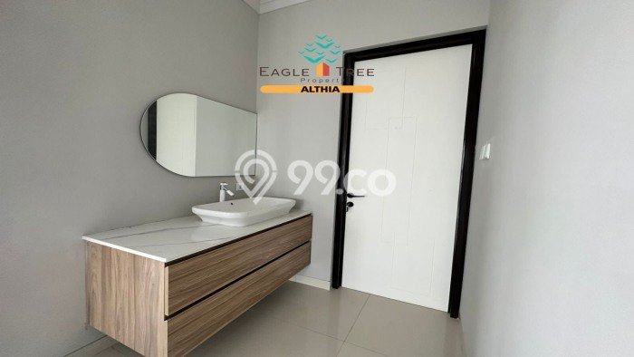 Ready to Use! Premium House LT 227m2 Desain Modern di BSD City Ready to Use! Premium House LT 227m2 Desain Modern di BSD City
