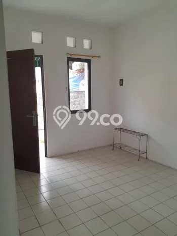 Jarang Ada! Rumah Sewa 1 Kamar Bagus Siap Huni Graha Raya Jarang Ada! Rumah Sewa 1 Kamar Bagus Siap Huni Graha Raya