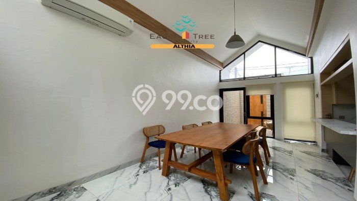 Jual Rumah Mewah Megah Dengan View Cantik di BSD City, Tangerang Jual Rumah Mewah Megah Dengan View Cantik di BSD City, Tangerang