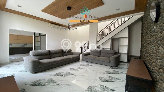 Jual Rumah Mewah Megah Dengan View Cantik di BSD City, Tangerang Jual Rumah Mewah Megah Dengan View Cantik di BSD City, Tangerang