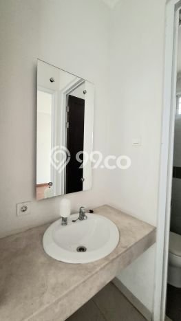 Ready to Use! Luxury House LT 157m2 Desain Elegan di Veteran Ready to Use! Luxury House LT 157m2 Desain Elegan di Veteran
