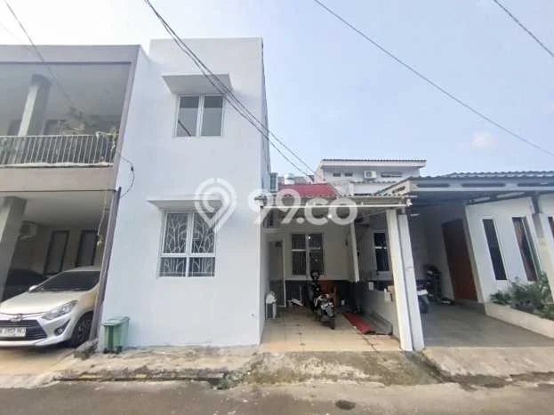 Disewakan! Rumah 3 Kamar Tidur &
1 Kamar Mandi di Graha Raya Bintaro, Tangerang Selatan Disewakan! Rumah 3 Kamar Tidur &
1 Kamar Mandi di Graha Raya Bintaro, Tangerang Selatan