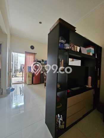 Dijual Hunian Rumah Nyaman 2 Kamar di Graha Raya, Tangerang Dijual Hunian Rumah Nyaman 2 Kamar di Graha Raya, Tangerang