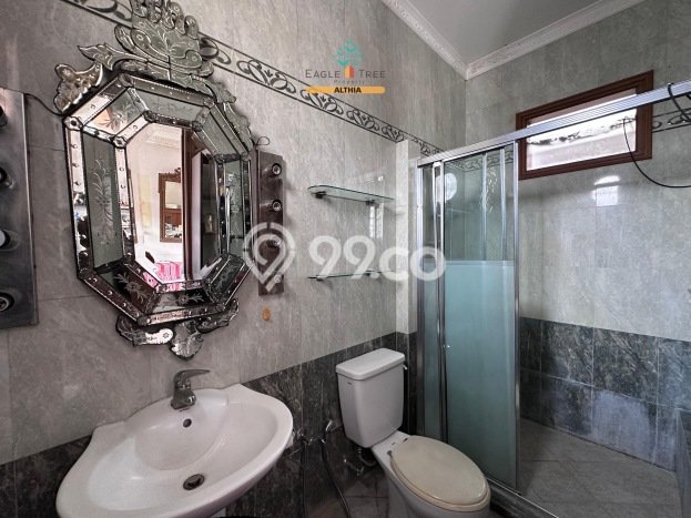 For Sale Rumah Mewah Exclusive di Pesanggrahan, Jakarta Selatan For Sale Rumah Mewah Exclusive di Pesanggrahan, Jakarta Selatan