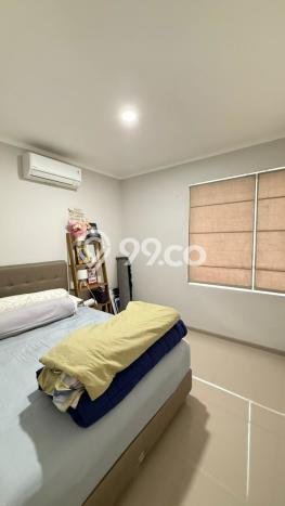 Dijual Rumah Luas Elegan Dengan View Eksklusif di Bintaro, Tangerang Selatan Dijual Rumah Luas Elegan Dengan View Eksklusif di Bintaro, Tangerang Selatan