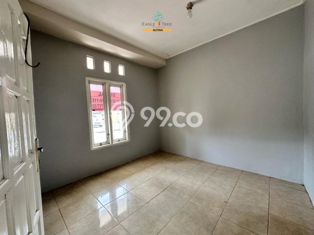 For Sale Hunian Rumah Terawat 2 Kamar di BSD City, Tangerang For Sale Hunian Rumah Terawat 2 Kamar di BSD City, Tangerang