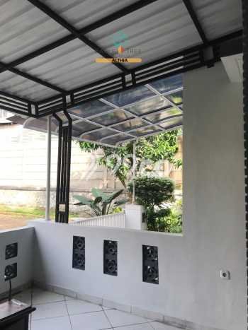 Rumah di Serpong Utara, 1 KM, Pemandangan Indah, Luas 72m2m² LB 50m2m² Rumah di Serpong Utara, 1 KM, Pemandangan Indah, Luas 72m2m² LB 50m2m²