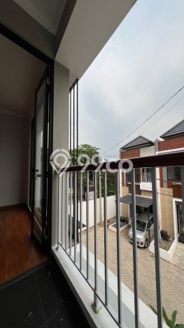 Rumah Minimalis 4 KT di BSD Tangerang Unfurnished Rumah Minimalis 4 KT di BSD Tangerang Unfurnished