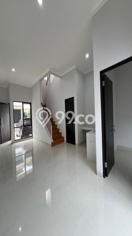 For Sale Hunian Rumah Terawat 3 Kamar di Bintaro, Tangerang Selatan For Sale Hunian Rumah Terawat 3 Kamar di Bintaro, Tangerang Selatan