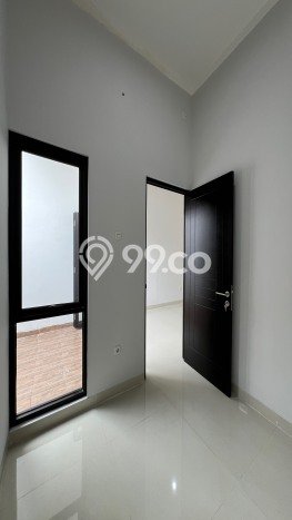 Hunian Nyaman Asri 3 KT Siap Pakai di BSD City Tangerang Hunian Nyaman Asri 3 KT Siap Pakai di BSD City Tangerang
