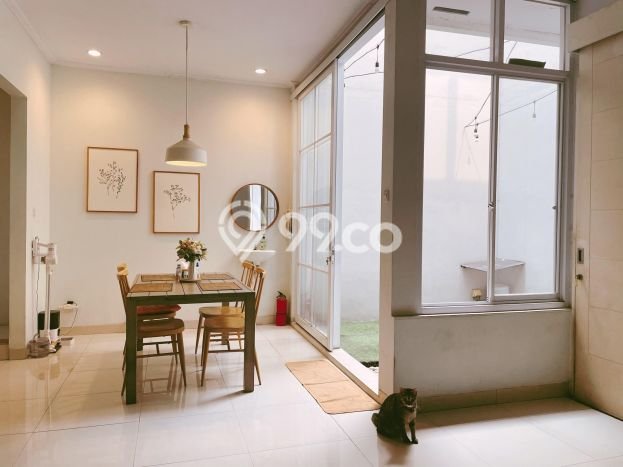Rumah Siap Huni 3 KT 3 KM di Summarecon Bekasi, Bekasi Rumah Siap Huni 3 KT 3 KM di Summarecon Bekasi, Bekasi