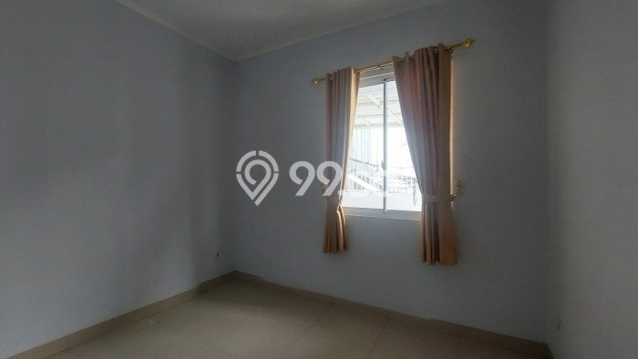 HARGA TERBAIK! Rumah area , 4 KM, Area Asri, Luas 153m2m² Bangunan 176m2m² HARGA TERBAIK! Rumah area , 4 KM, Area Asri, Luas 153m2m² Bangunan 176m2m²