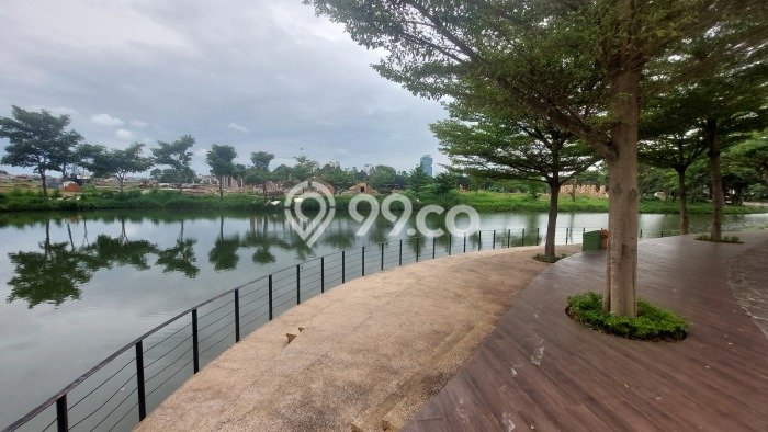 Rumah Terawat area , Bekasi, LT 160m2m², Luas Bangunan 259m2m² Rumah Terawat area , Bekasi, LT 160m2m², Luas Bangunan 259m2m²