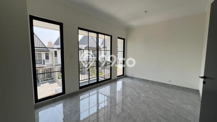 Rumah Elit LB 165m2 Siap Huni Desain Elegan di Summarecon Bogor, Bogor Rumah Elit LB 165m2 Siap Huni Desain Elegan di Summarecon Bogor, Bogor