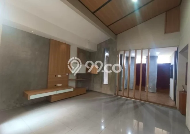 Lokasi terbaik! Rumah siap pakai dikontrakkan di Bojongloa Kidul LB 150m2 Lokasi terbaik! Rumah siap pakai dikontrakkan di Bojongloa Kidul LB 150m2