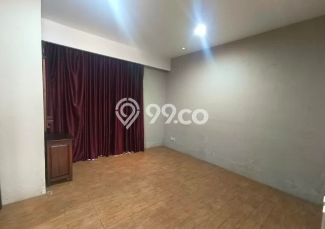 Lokasi terbaik! Rumah siap pakai dikontrakkan di Bojongloa Kidul LB 150m2 Lokasi terbaik! Rumah siap pakai dikontrakkan di Bojongloa Kidul LB 150m2