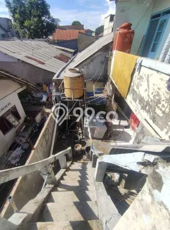 FOR SALE Kost 18 Kamar, 18 Kamar Mandi di Bogor Tengah, Bogor, Luas 200m2 FOR SALE Kost 18 Kamar, 18 Kamar Mandi di Bogor Tengah, Bogor, Luas 200m2