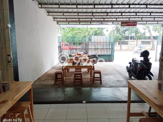 Ruko Dijual di Prime Area Bogor Luas 180m2 Ruko Dijual di Prime Area Bogor Luas 180m2