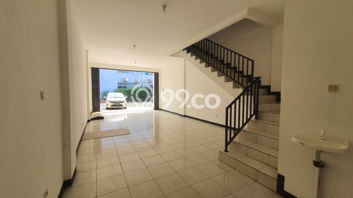 Paling Diincar! Ruko Dijual di Tanah Sareal Harga Kompetitif Paling Diincar! Ruko Dijual di Tanah Sareal Harga Kompetitif
