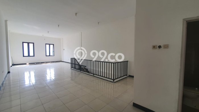 Paling Diincar! Ruko Dijual di Tanah Sareal Harga Kompetitif Paling Diincar! Ruko Dijual di Tanah Sareal Harga Kompetitif