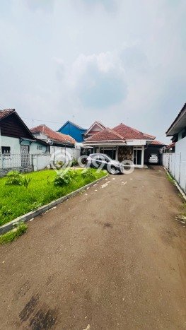 Rumah Elit Modern Siap Huni di Gunung Batu Bogor Rumah Elit Modern Siap Huni di Gunung Batu Bogor