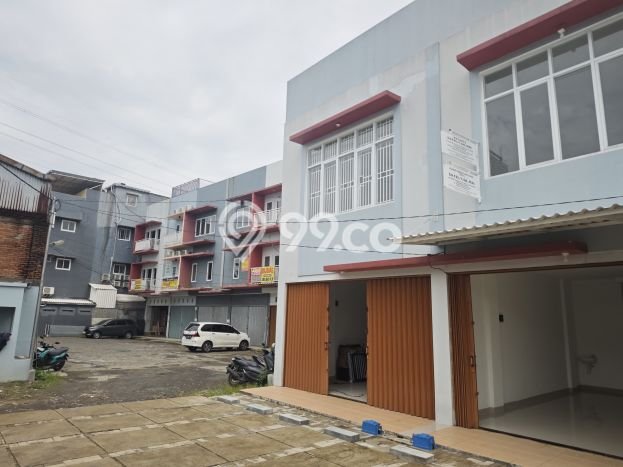 FOR SALE! Ruko di Bogor Utara Bogor, LT 56m2, LB 105m2 FOR SALE! Ruko di Bogor Utara Bogor, LT 56m2, LB 105m2